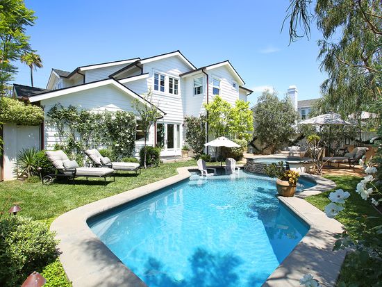 200 Flower St, Costa Mesa, CA 92627 | Zillow