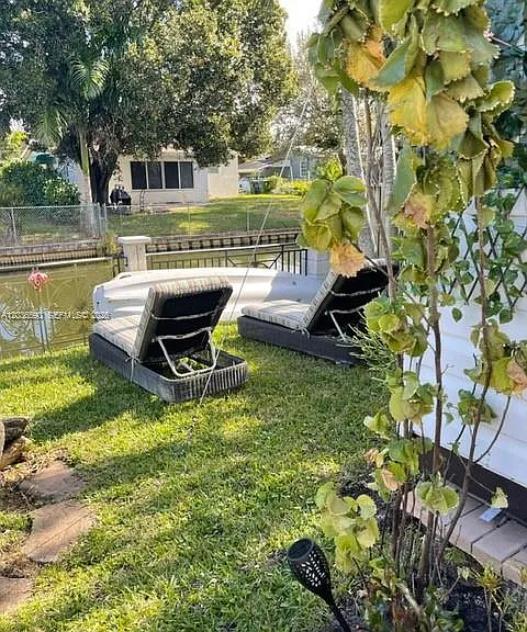 707 SW 3rd Ave — Photo 15