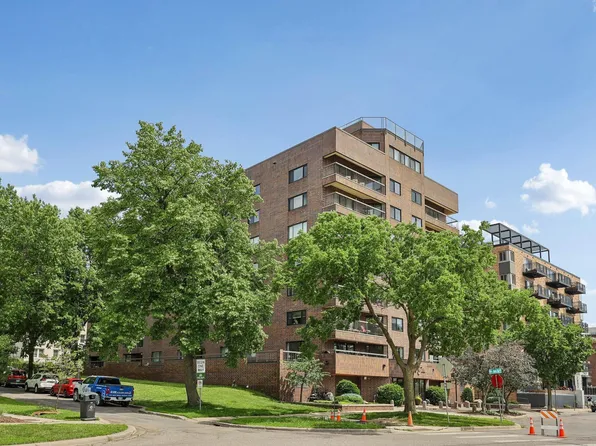 2885 Knox Ave S APT 707, Minneapolis, MN 55408