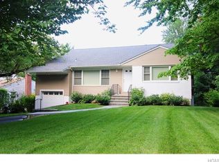 6 Soulice Pl, New Rochelle, NY 10804