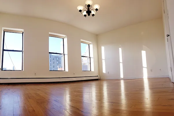 Rented by Owner | media 8