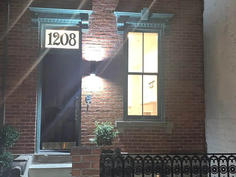 1208 Louden St #1 — Photo 25