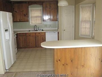 5th image of 5907 Danielle Dr