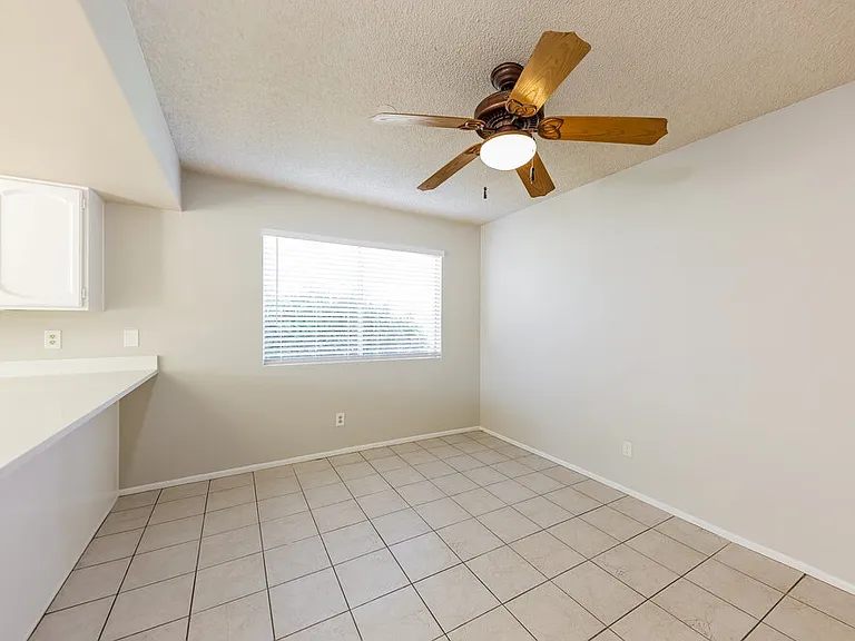 4323 W Piute Ave — Photo 5