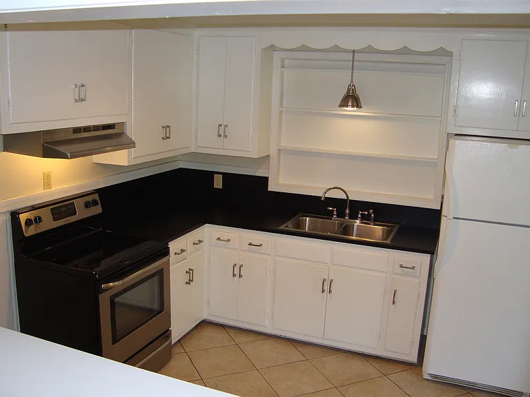 4925 Hopedale Dr #A — Photo 2