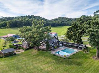 S11577 Peck Rd, Spring Green, WI 53588