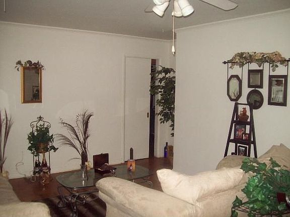 4th image of 103 W 27th Ave