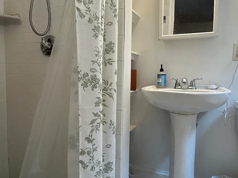 41 Eden St #2 — Photo 13