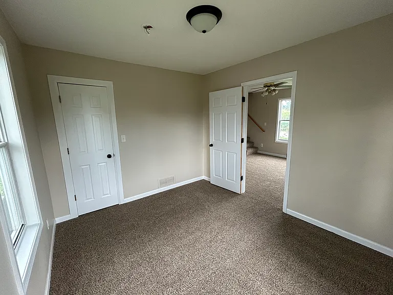 846 E Dunham Ave — Photo 8