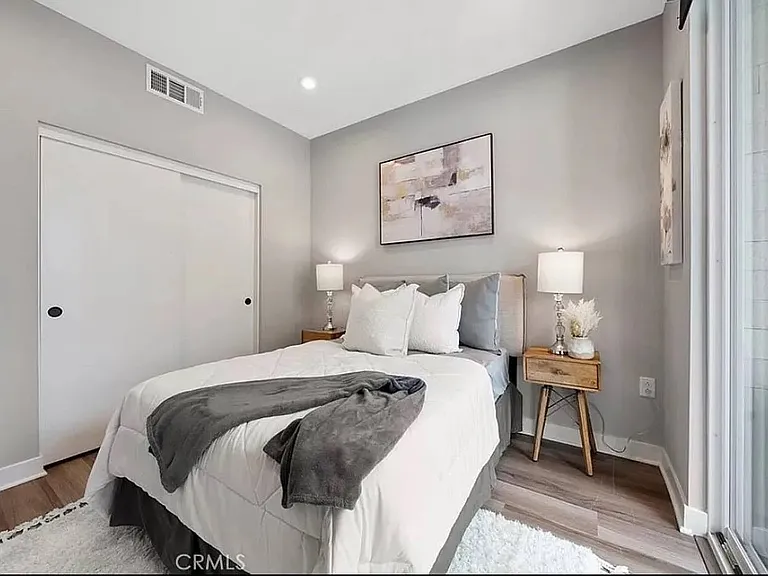 1311 W Cara Dr — Photo 8