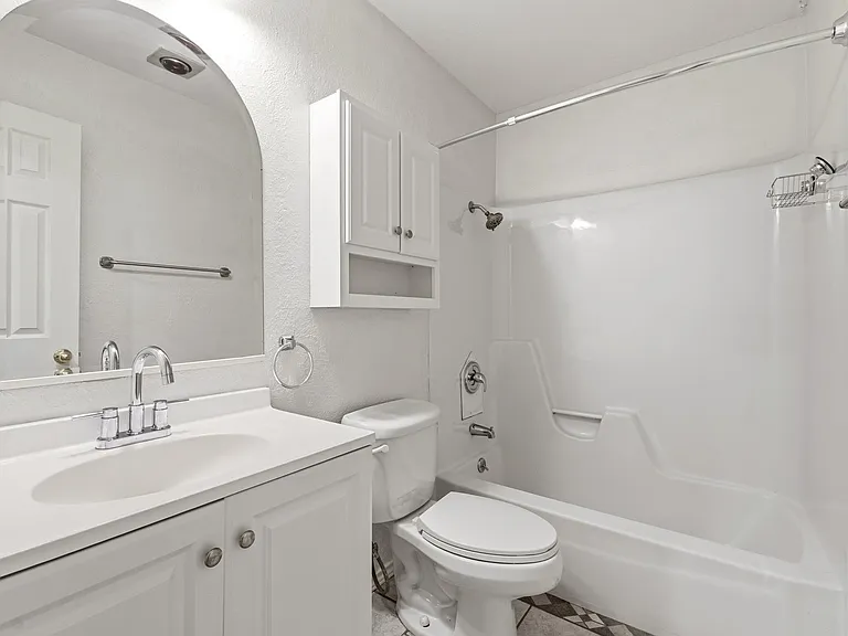 3009 Bushnell Dr — Photo 21