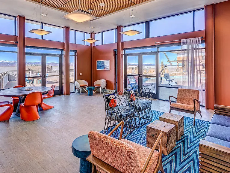 Resident Lounge
