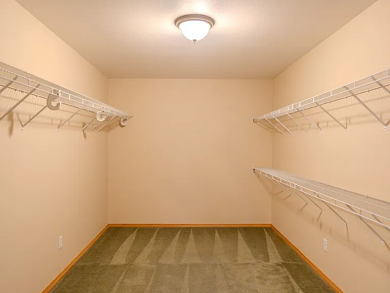 217 S Coho Rd — Photo 16