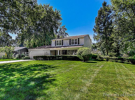 2nd image of 433 Burr Oak Ct