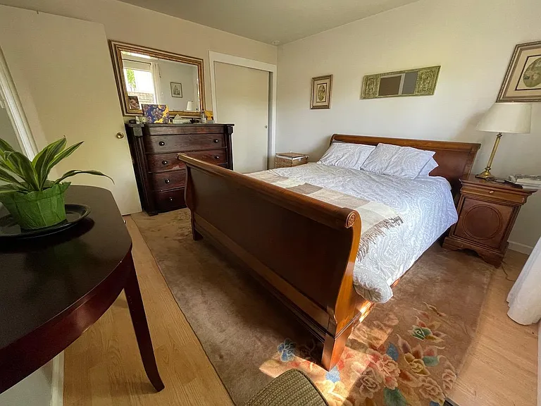 8080 Mirabel Ave #B — Photo 14