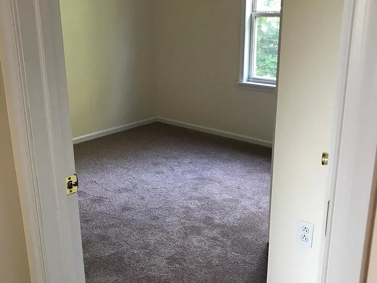 1131 Kerstetter Ct — Photo 6