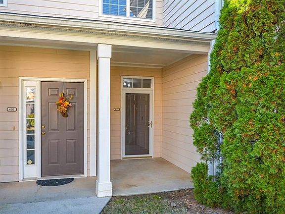 5th image of 401 The Crossings Ln