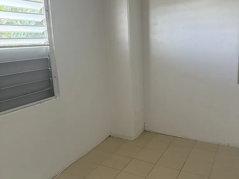 Borinquen Towers III Urban Living — Photo 6