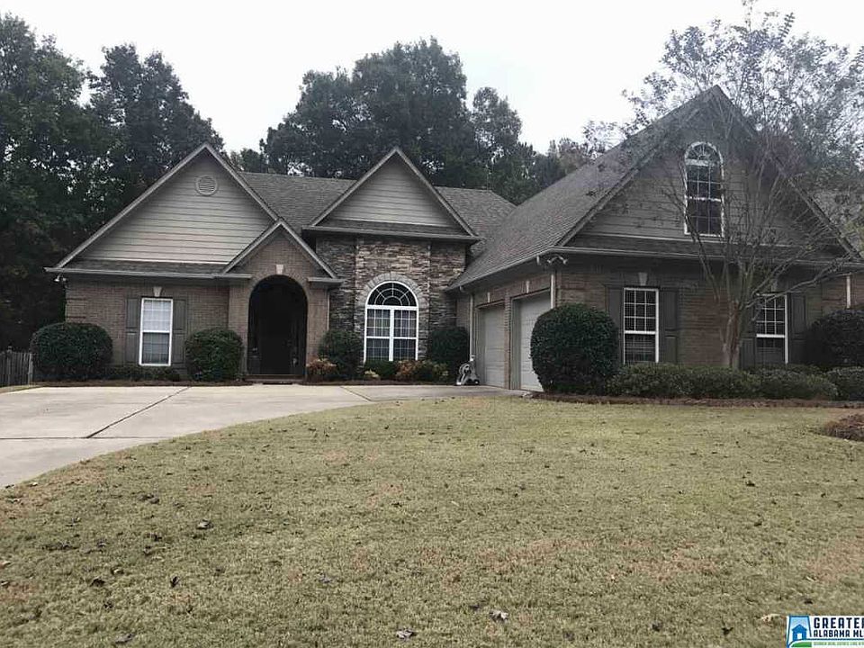 1st image of 225 Park Lake Trce