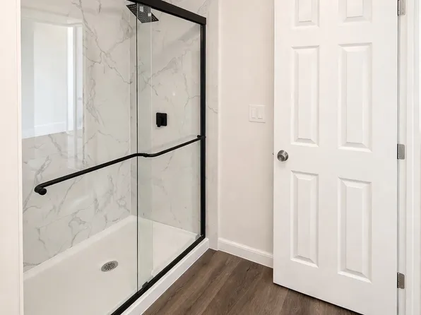 2364 W Greenacre Ave APT 3, Anaheim, CA 92801