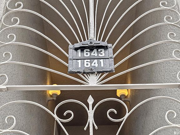 3rd image of 1641-1643 Chestnut St