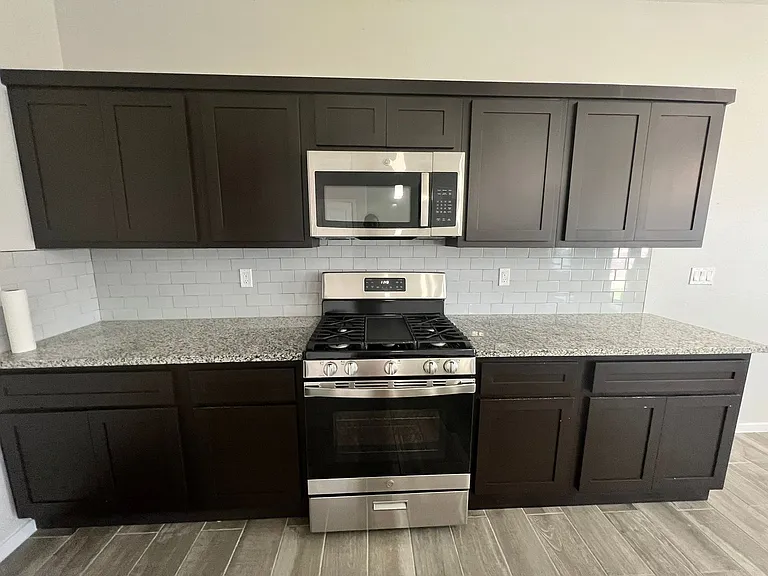 14836 Mike A Mendoza Ave — Photo 5