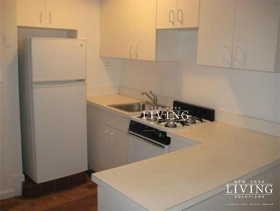 1st image of 33 Gold St APT 111