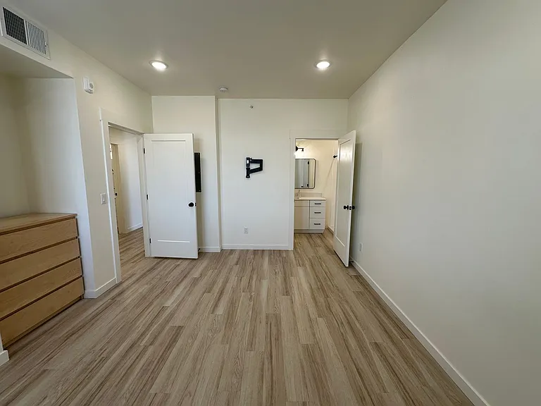 311 E Lorene St #1308 — Photo 25