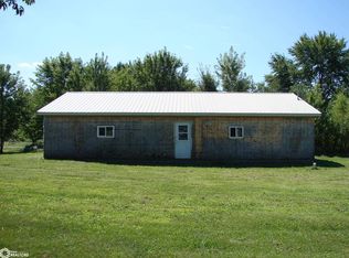 206 E Commercial St, Hillsboro, IA 52630