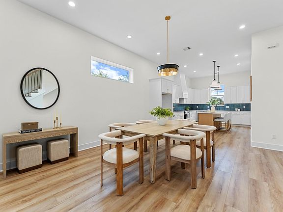 4th image of 4133 De George St