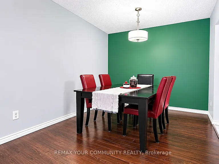 210 Highland Cres #19 — Photo 5