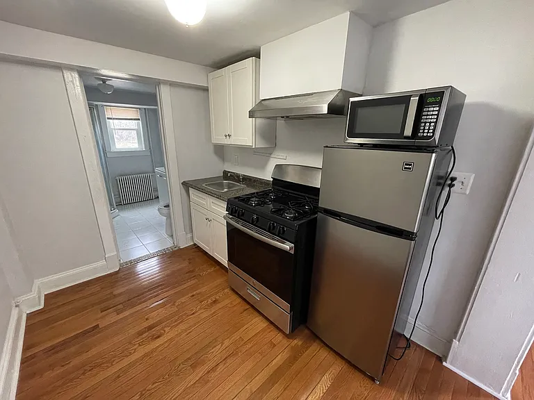 7404 Rhode Island Ave #3 — Photo 2