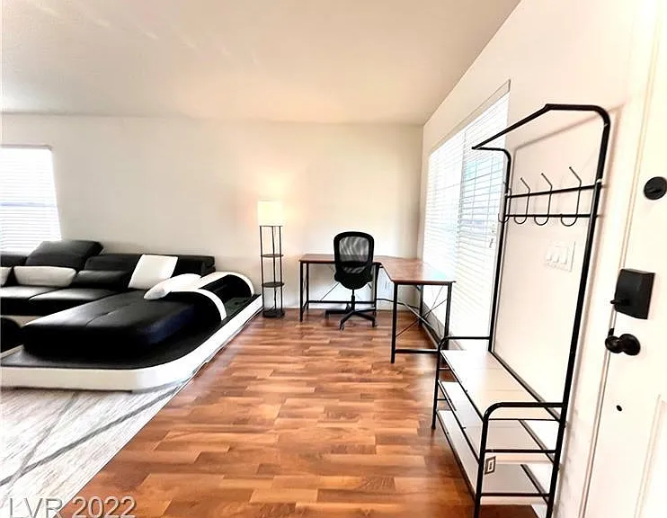 3410 Antique Rose Dr — Photo 3