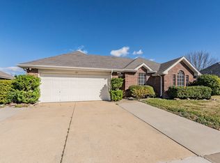 341 Loma Alta Dr, Mesquite, TX 75150