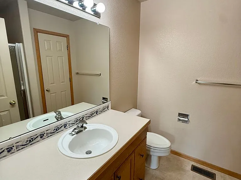2597 Turquoise St — Photo 25