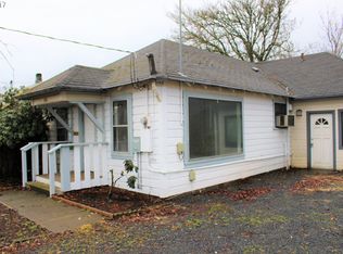 146 S 19th St, Springfield, OR 97477