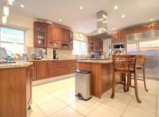 94 Winsor Ave APT 2, Watertown, MA 02472