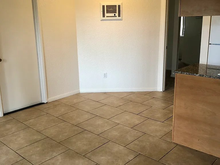 8543 Graves Ave #231 — Photo 3