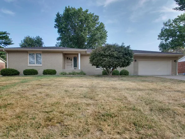 2131 Cherry Ln, Quincy, IL 62301