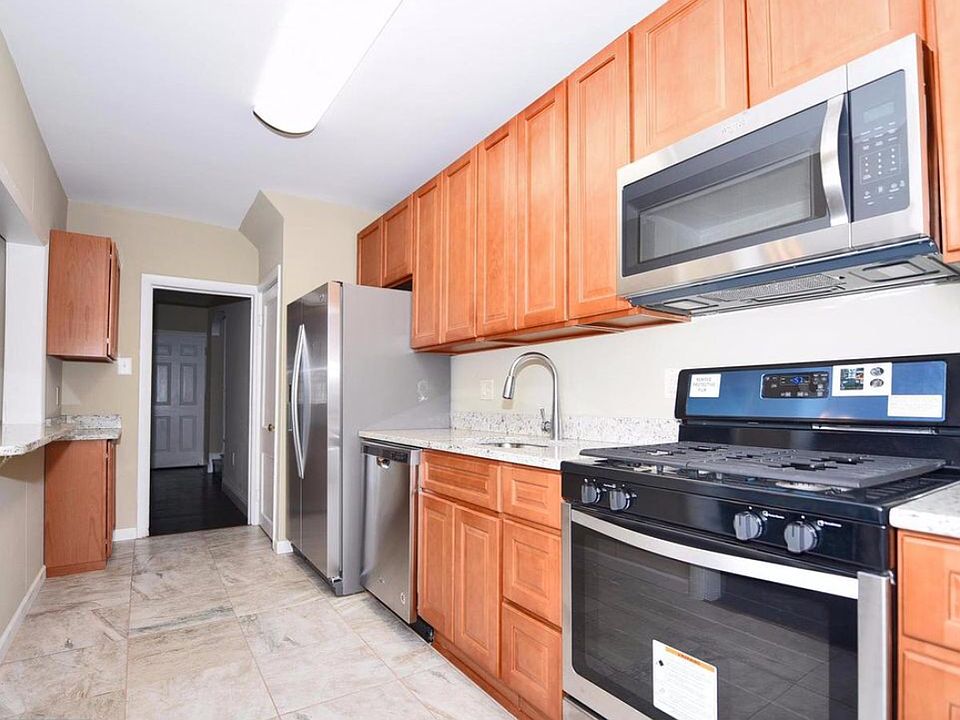 2nd image of 5362 Cuthbert Ave