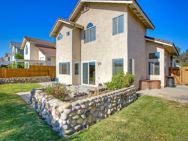 14718 Carmel Ridge Rd — Photo 18