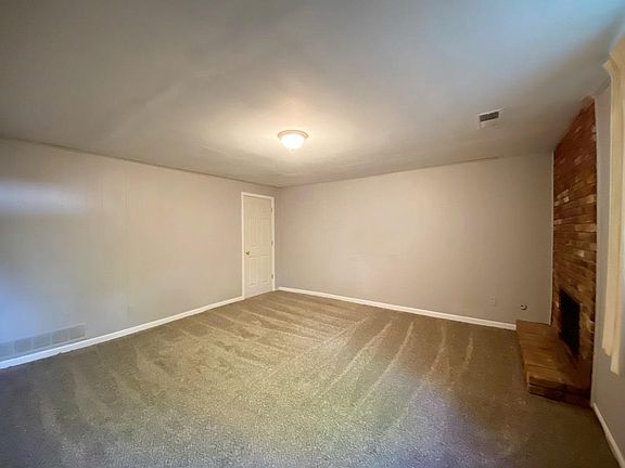 2nd image of 7729 Kenwood Ave #7729