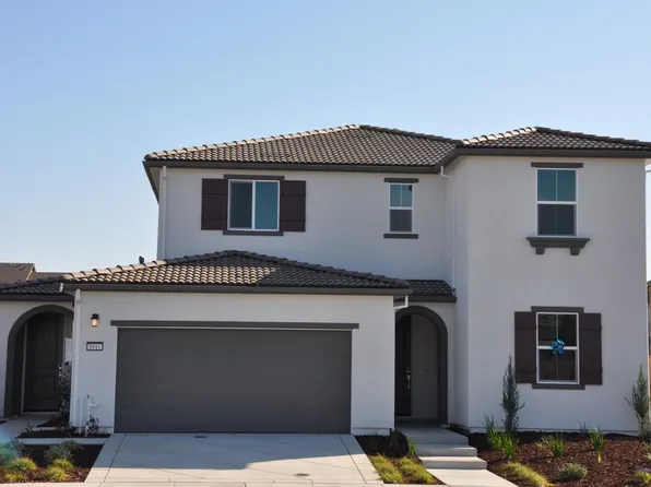 1841 Lotus Ct, Hollister, CA 95023