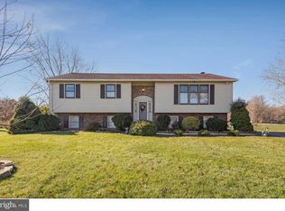 328 Shagbark Ct, Bear, DE 19701