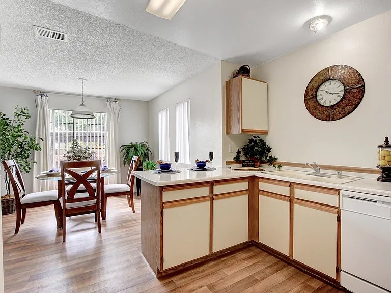 Canyon Creek Villas — Photo 13