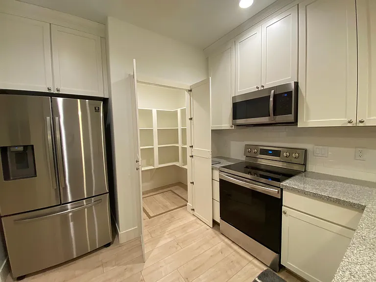416 S 3 W — Photo 45