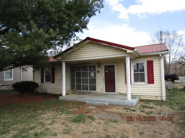 403 W Lane Park, Harrodsburg, KY 40330