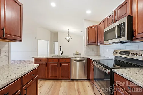 17122 Red Feather Dr Photo 1