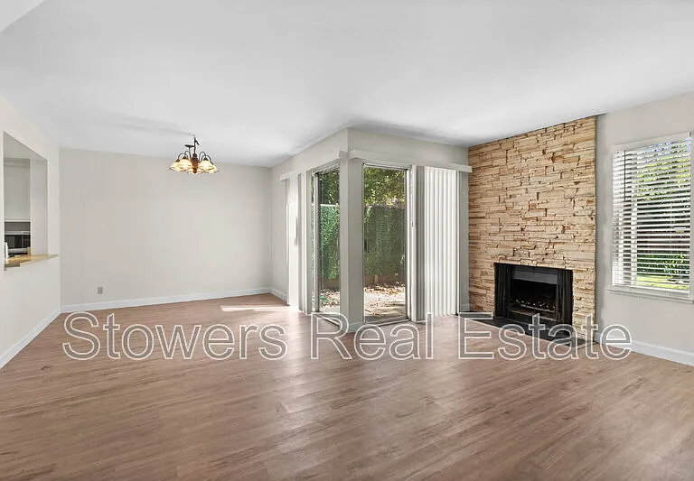 433 Garden Creek Pl — Photo 16