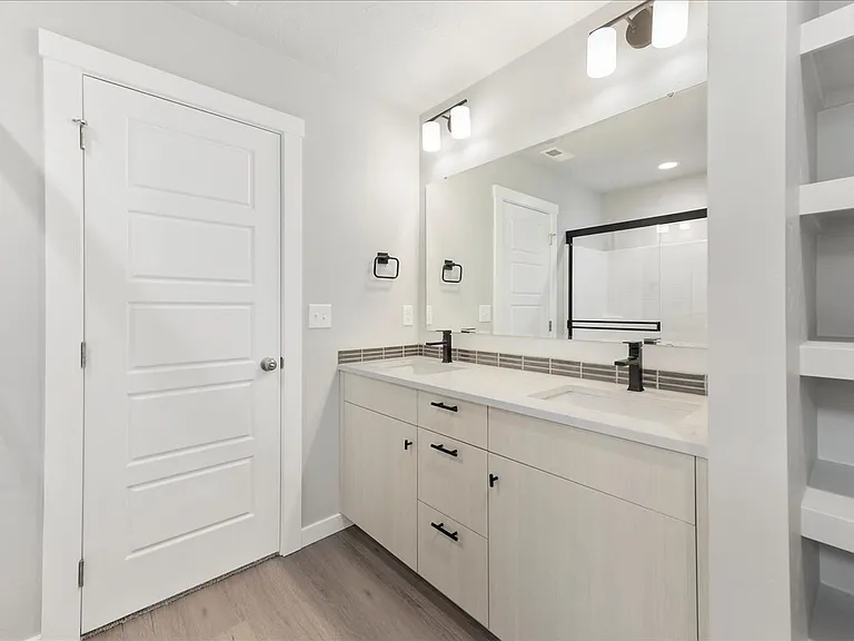 5079 W Riva Capri St — Photo 6